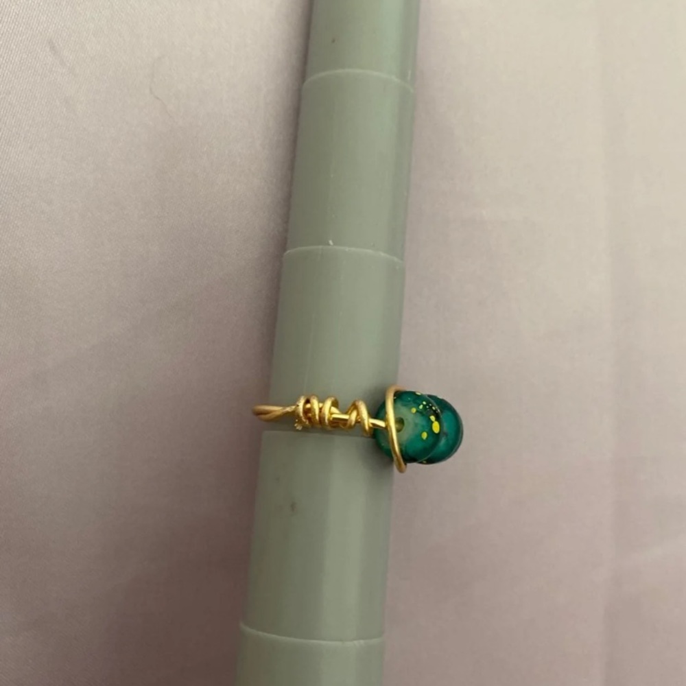 wire ring - Picture 3 of 4